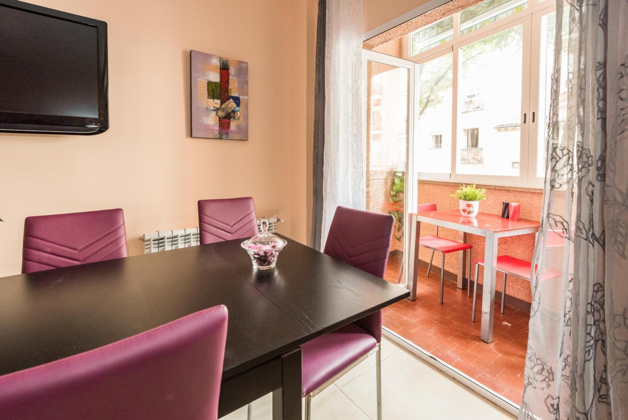 Apartamentos Madrid Xxxiii - Alojamiento De Temporada Szoba fotó