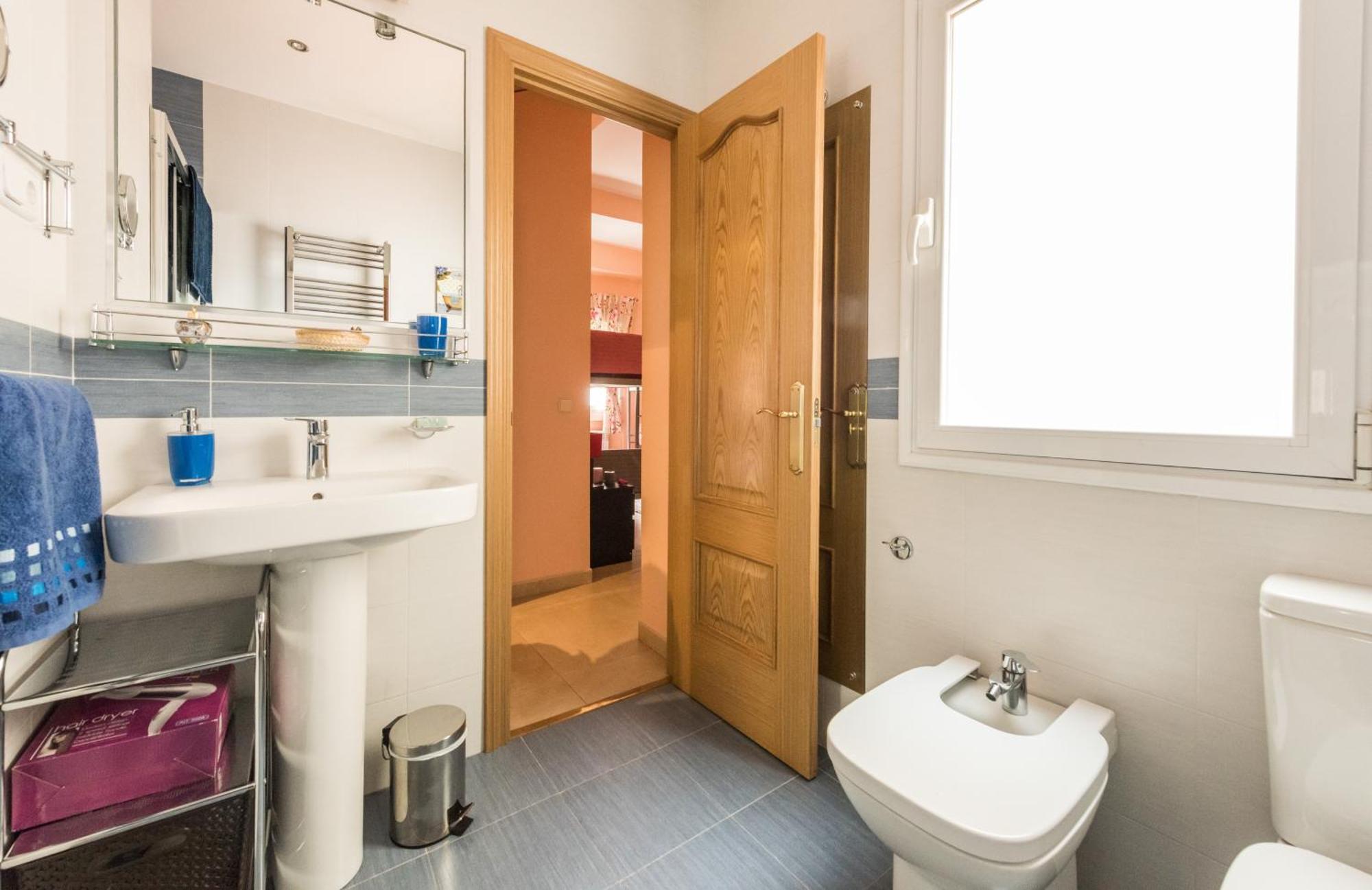 Apartamentos Madrid Xxxiii - Alojamiento De Temporada Szoba fotó