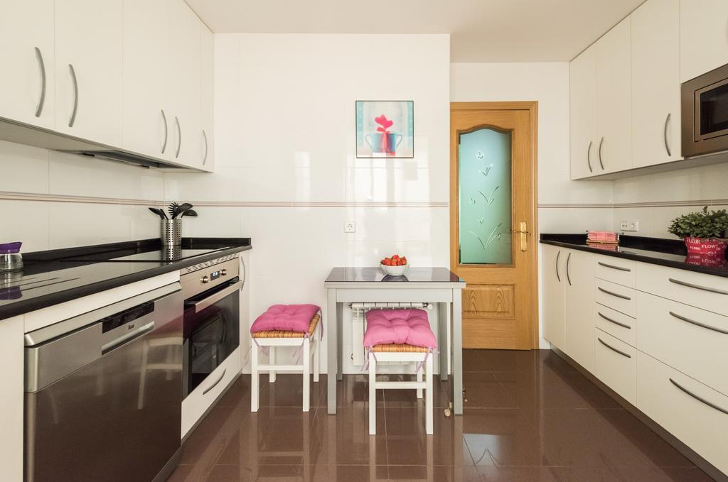 Apartamentos Madrid Xxxiii - Alojamiento De Temporada Kültér fotó